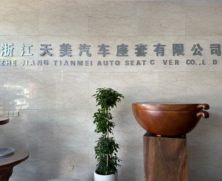 Robust Factory Capabilities Power Premium Car Seat Cover Manufacturing